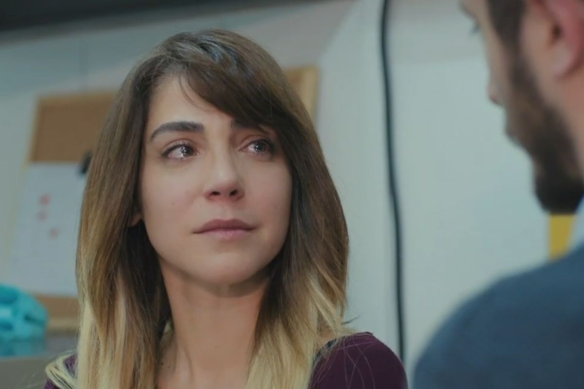 Ceyda em choque em Força de Mulher